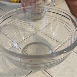 Libby Glass Serving - Bowl - 2 qt - 1.5L - 8”