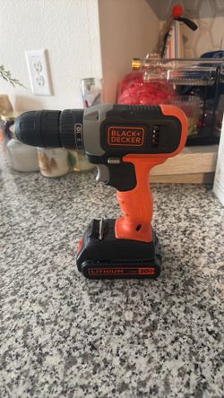 Black + Decker 20V Cordless Drill / Driver