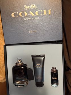 COACH SET $125. Free delivery /Norwalk/santa Fe springs/ Whittier/La mirada/ Brea/Habra/Pico Rivera/
