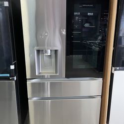 LG InstaView 4 Door Refrigerator With Door In Door