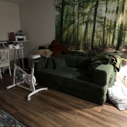 Convertible Couch/bed 