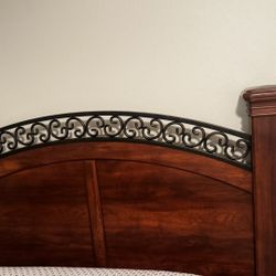 Queen Bed Frame 