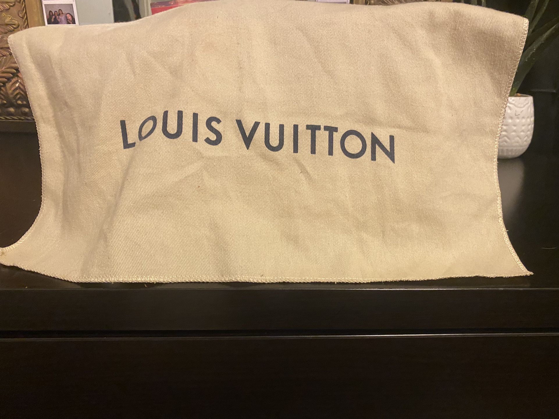 Louis Vuitton Monogram Vernis Alma BB for Sale in Oakland Park, FL - OfferUp
