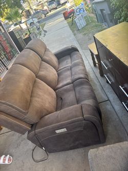 USB Recliner Couch