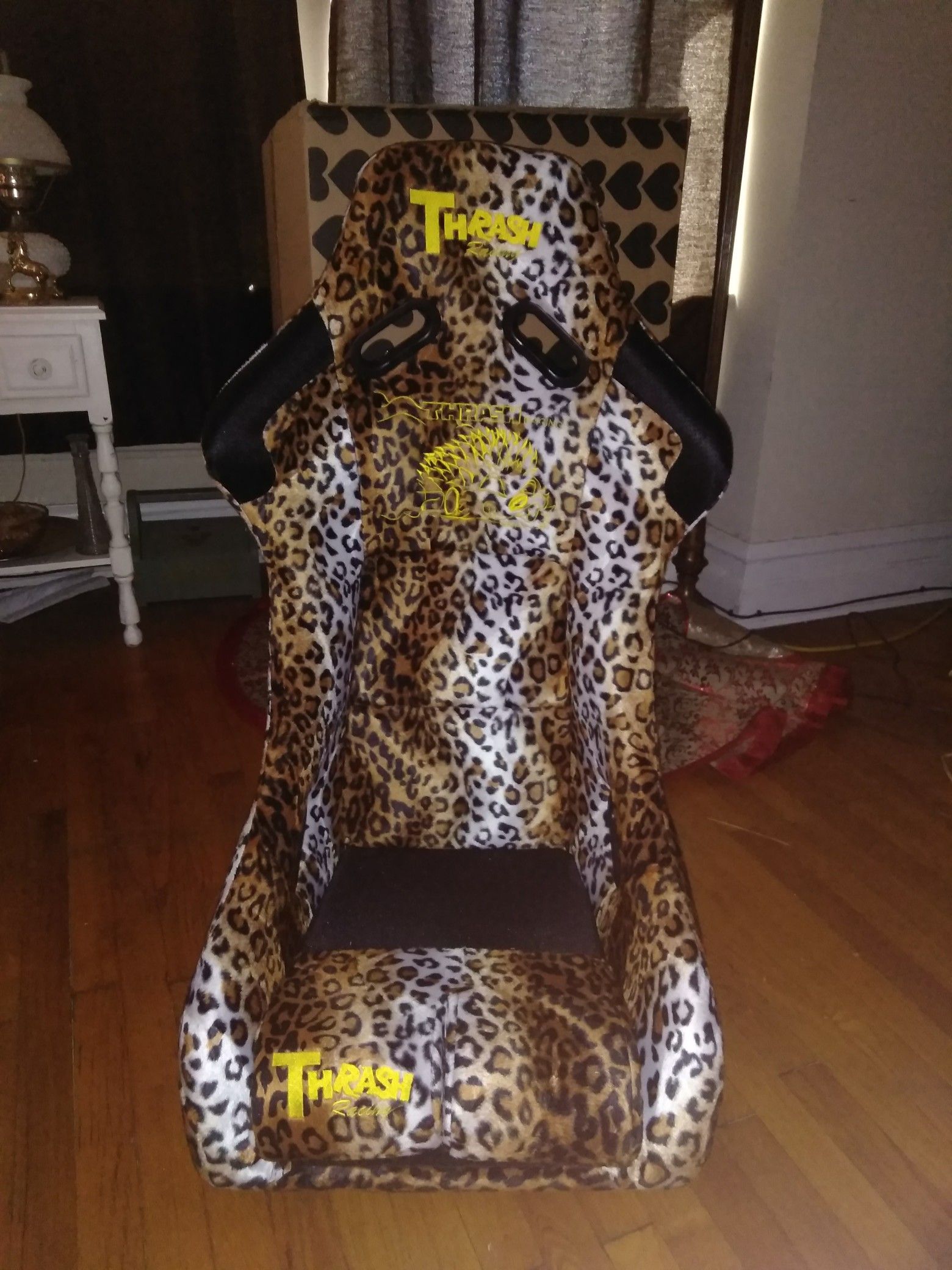 Thrash racing fancy jaguar seat