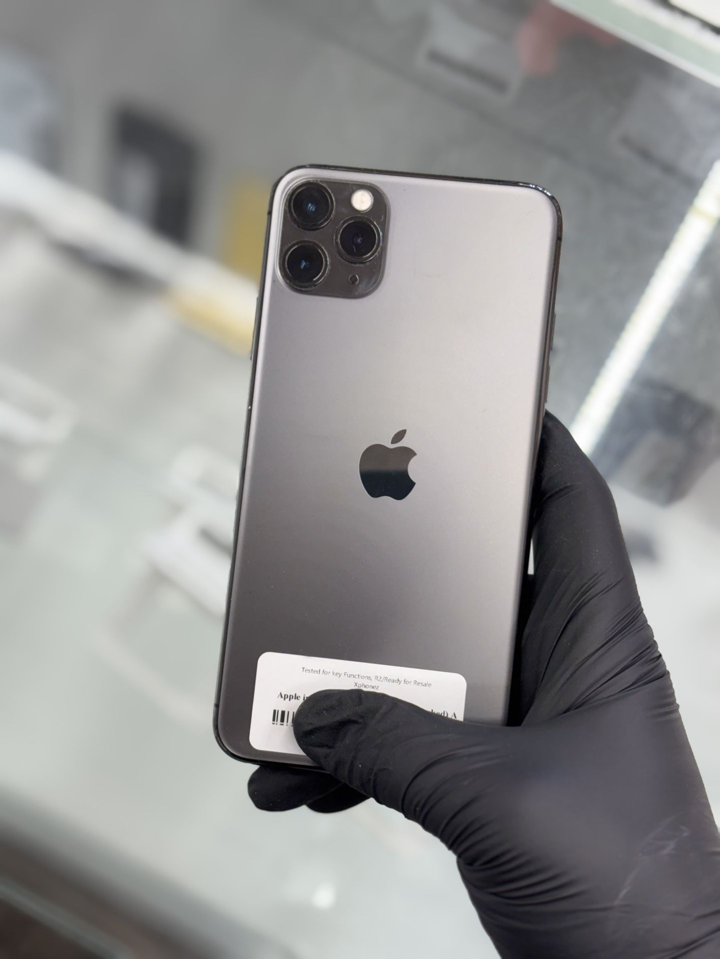 iPhone 11 Pro Max 64GB Factory Unlocked