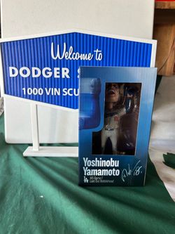 Yamamoto dodgers bobble head for trade