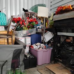 1/18/2025 Clear Out Sale . Everything Must Go . I Am Got To Be There At 3 Pm