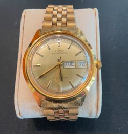 Watch By Timex 