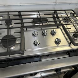 Whirlpool 36” Gas Cooktop 