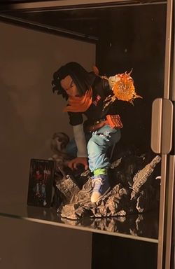 DBZ Android 17 resin figure