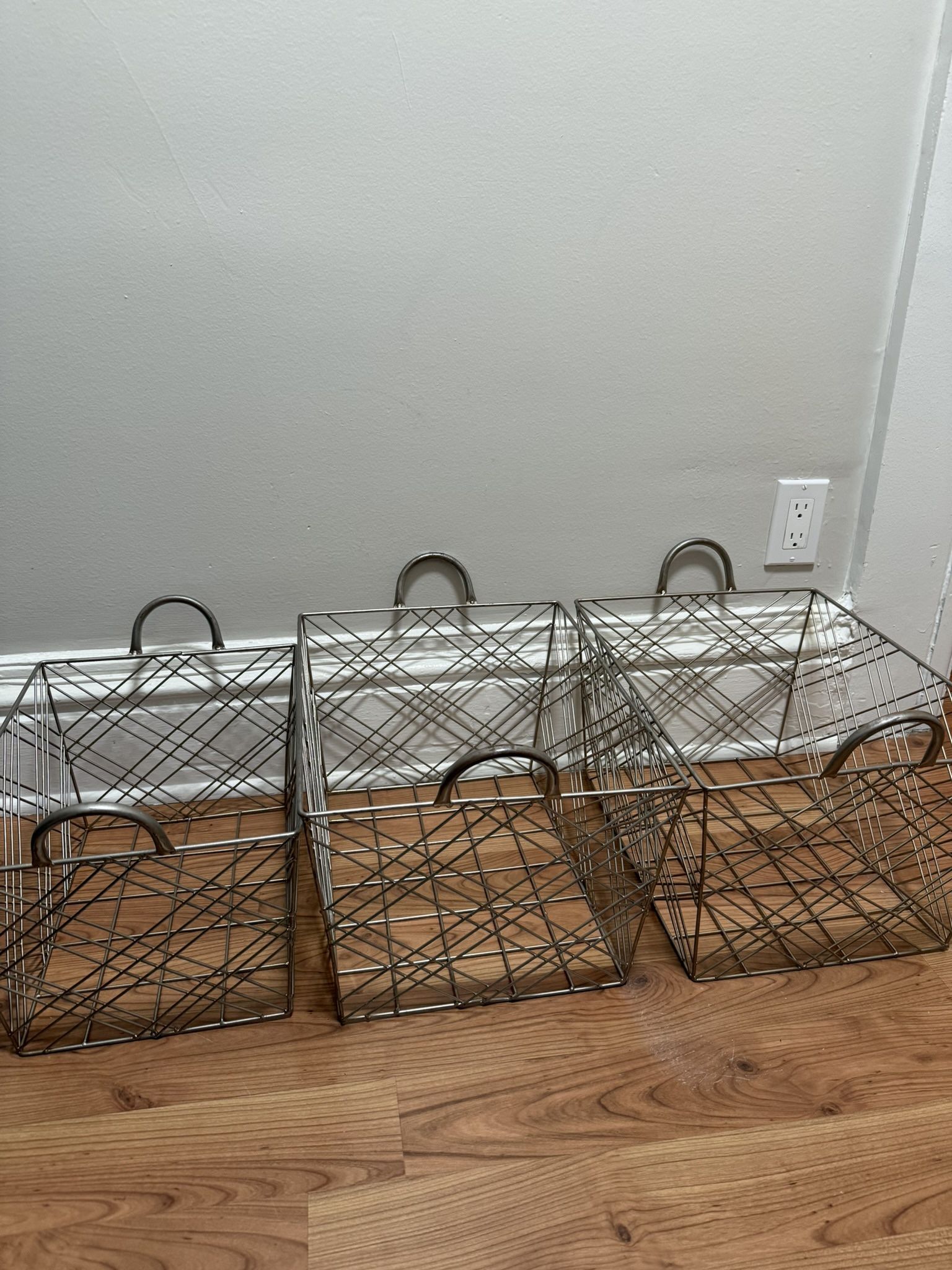 Wire Storage Baskets Bins