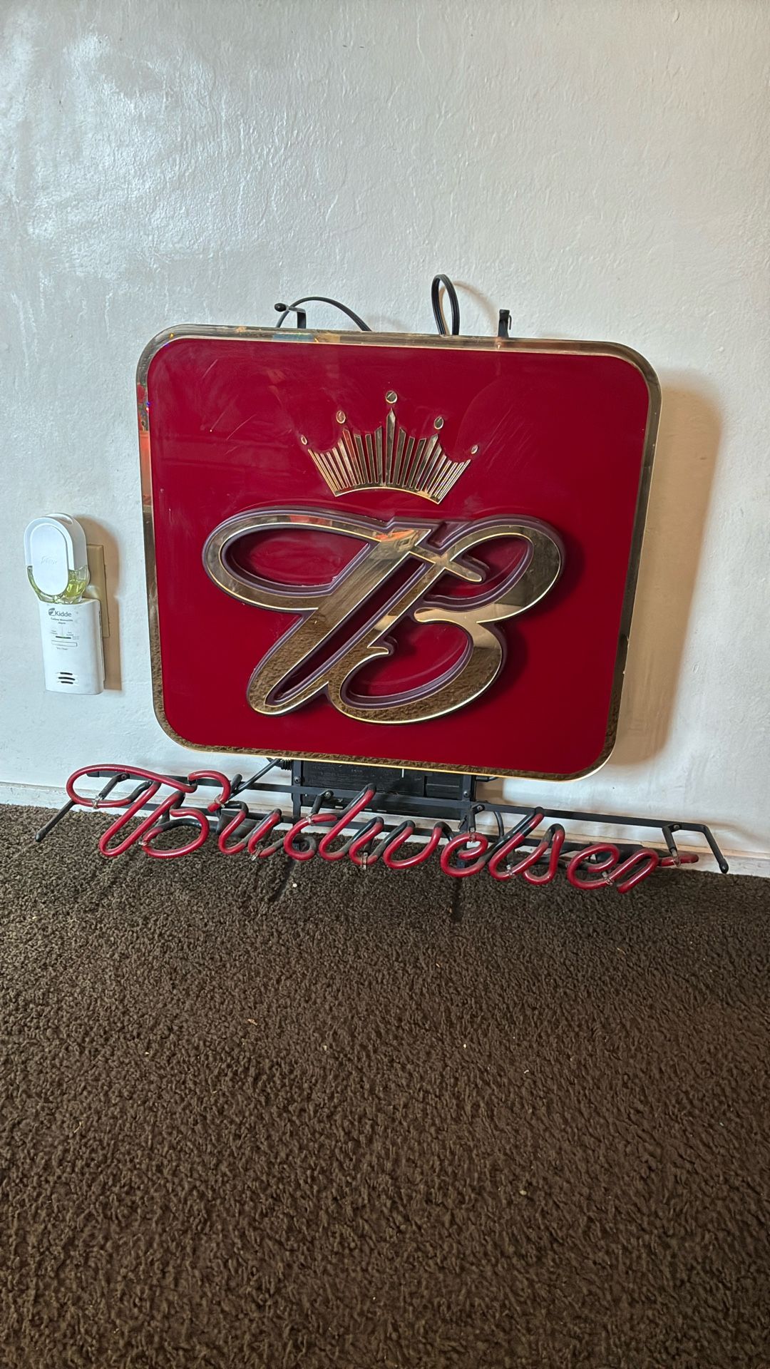 Vintage Budweiser Neon 