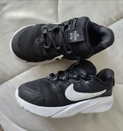 ✅️ Toddler Black Nike Shoes• Size 10c• Great Condition• $25firm