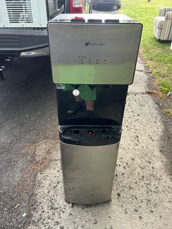 Avalon - A5 Bottleless Water Cooler - Black - good used condition with filter