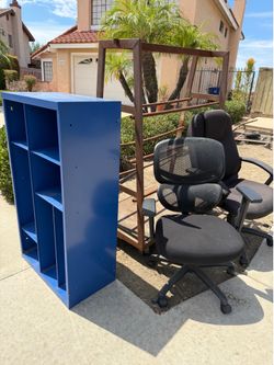 Free - Metal Cart (Blue Locker and Chairs are Gone)