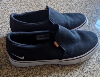 Nike Court Royale Slip Ons Women's Size 6.5