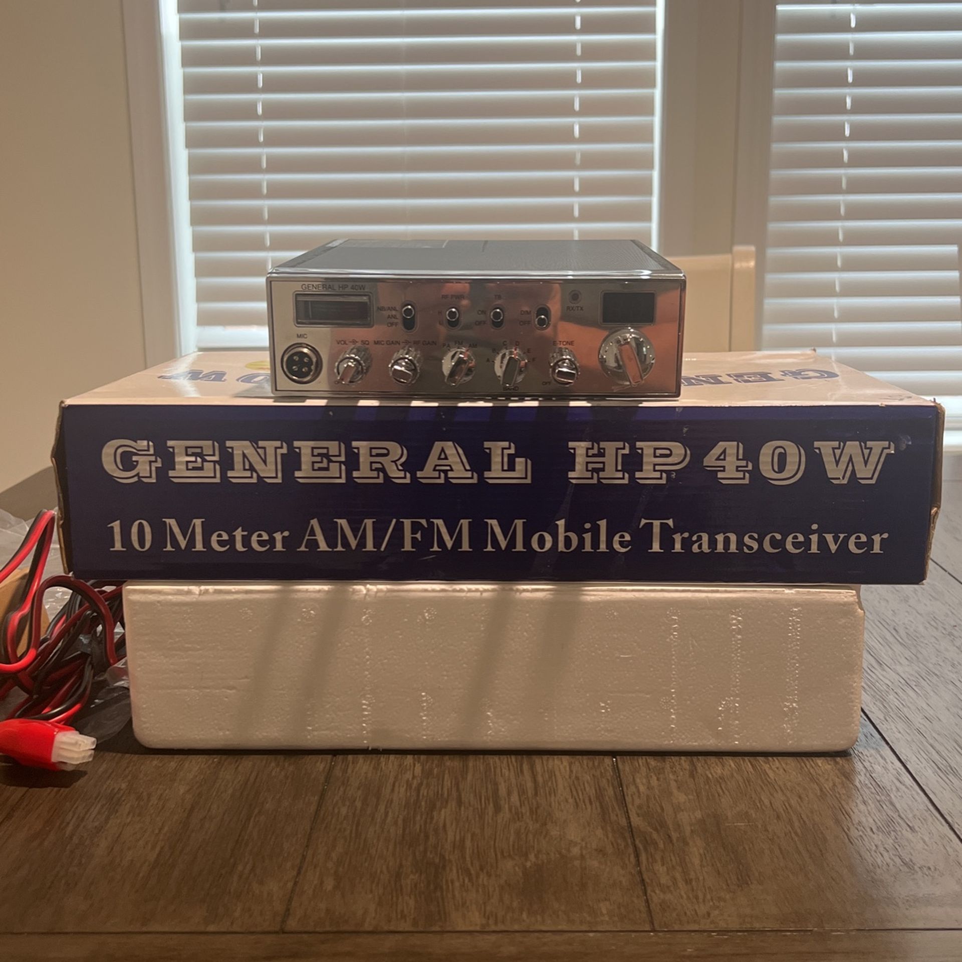 General HP 40 W CB Radio