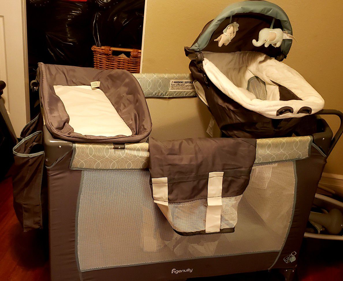 BRAND NEW! INGENUITY BABY PLAYARD W/ BASSINET & CHANGING TABLE