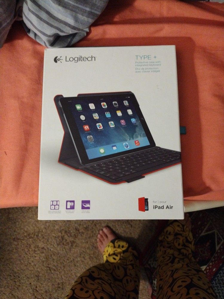 Type +iPad Air