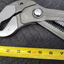 Knipex XXL Cobra Pliers 