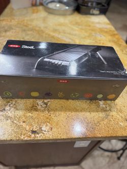 OXO Steel Chef’s Mandoline Slicer