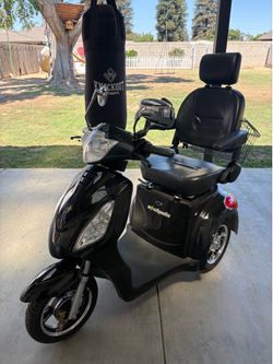 Electric scooter