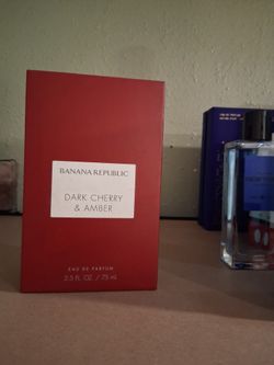 BANANA REPUBLIC DARK CHERRY AMBER