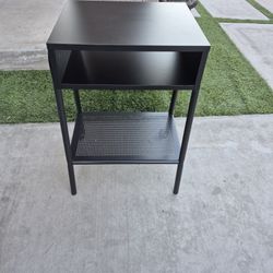 Small Side Table In Very Good Condition,  Please See All The Pictures For Details And Measurements 