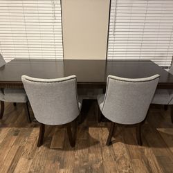 Dining Table Set (6 Pieces)