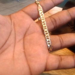 18k Gold Bracelet 