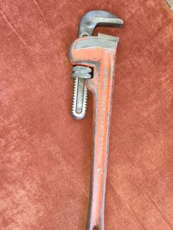 18 Inch Rigid Pipe Wrench