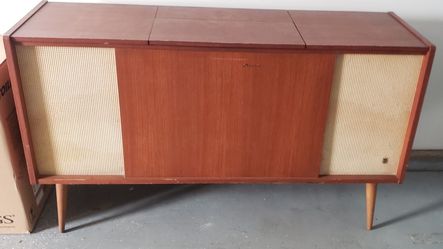 Grundig Vintage Majestic Antique Stereo Console