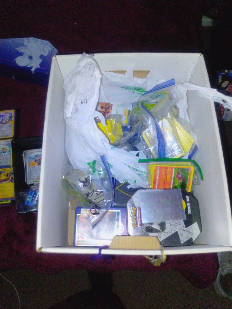 Lot Pokemon Cards