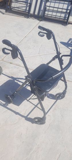 Adult walker black