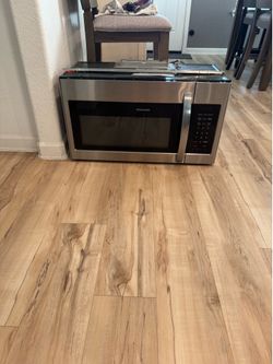 Amazing Frigidaire Microwave.