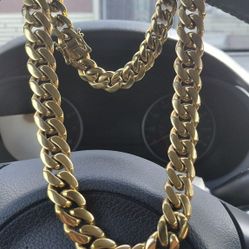 Deep Dip Cuban Link 14k Stamped