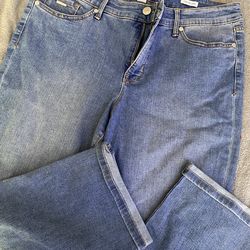 Nine West Chrystie Capri Women’s denim jeans Size 12