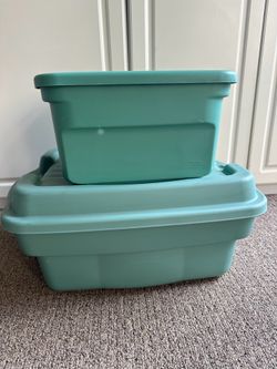 Set of 2 Storage Containers