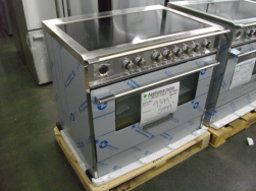 FISHER AND PAYKEL 36" INDUCTION RANGE...DISCOUNTED OUT OF BOX