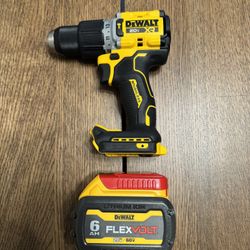 Dewalt Hammer Drill And 6AH FlexVolt Battery