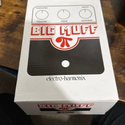 **Big Muff Guitar Pedal**