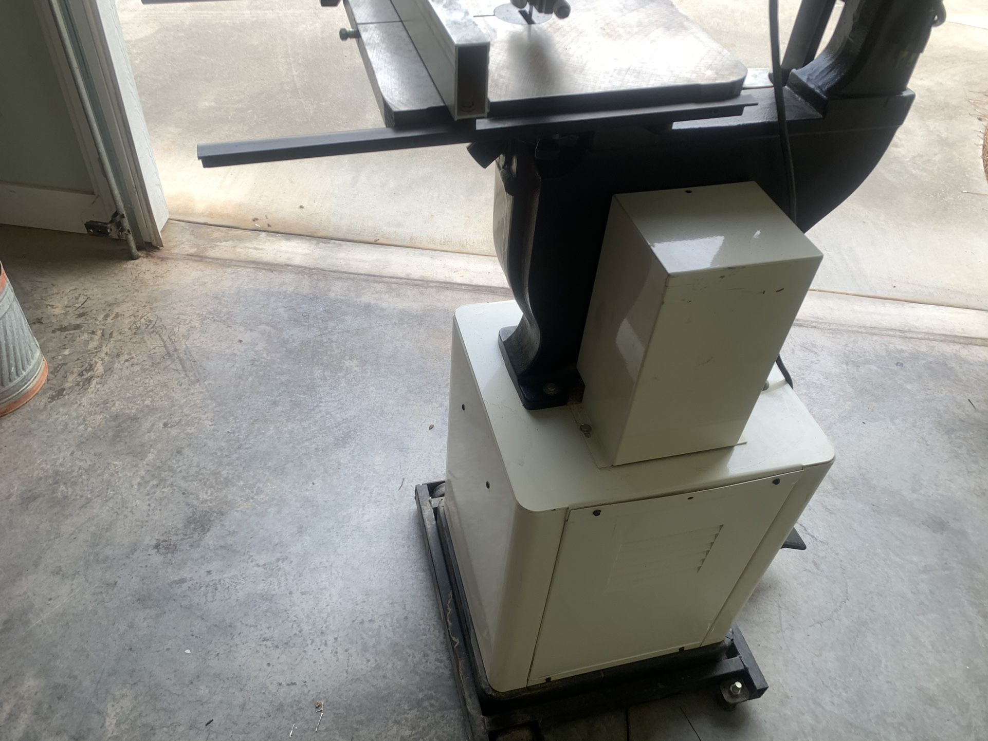 Delta 14 in. Mobile Base for 28-206 Band Saw with Enclosed Stand