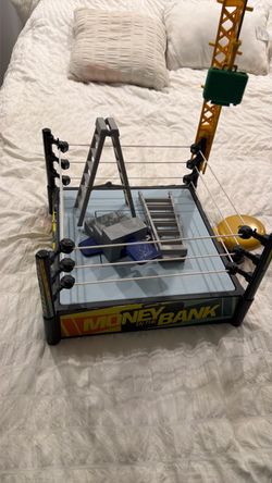 Money in the bank ring
