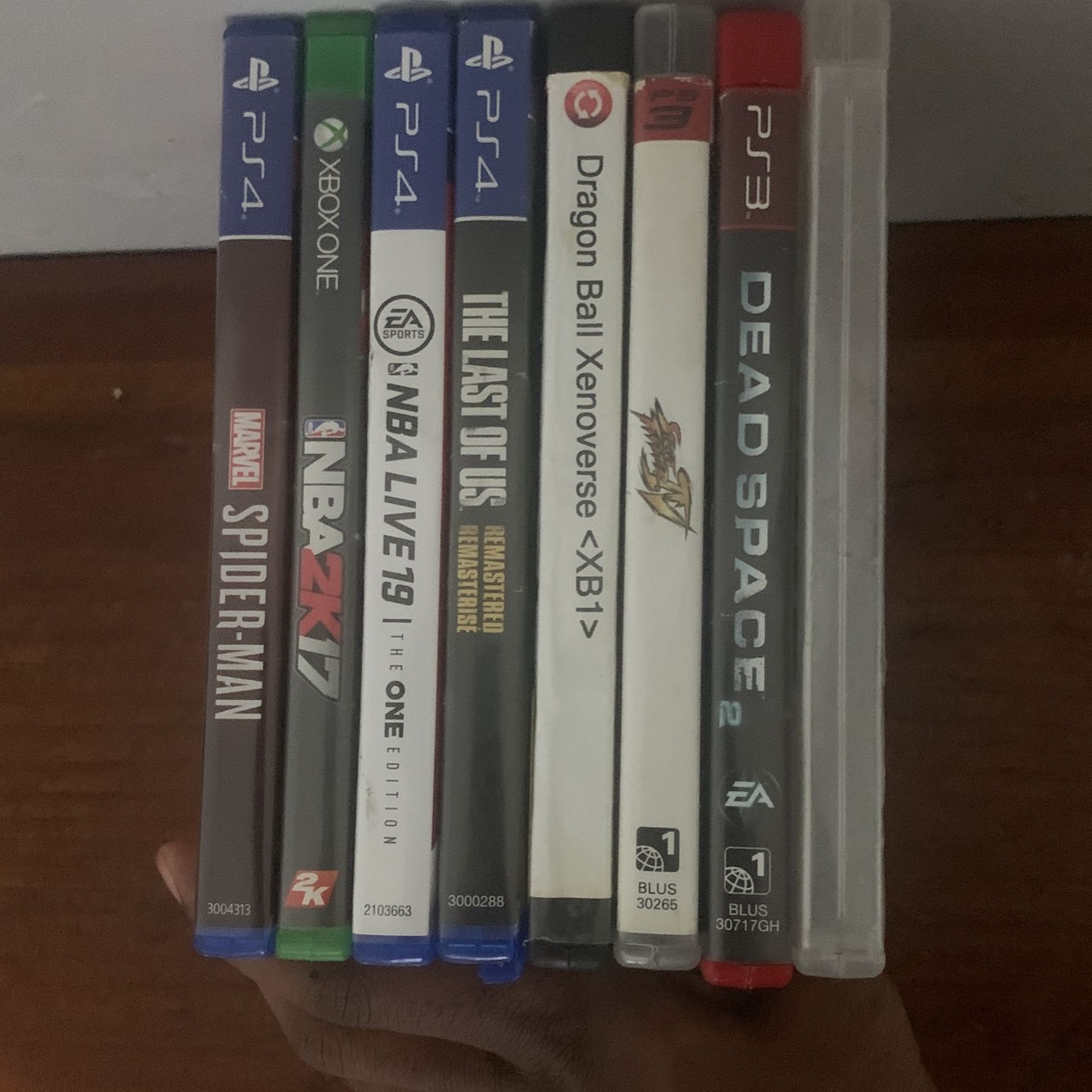 PS4 And PS3 Games And 2 Xbox One Games