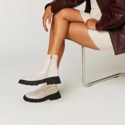 New, Katy Perry Daarling Boots Sz 11 Women’s 