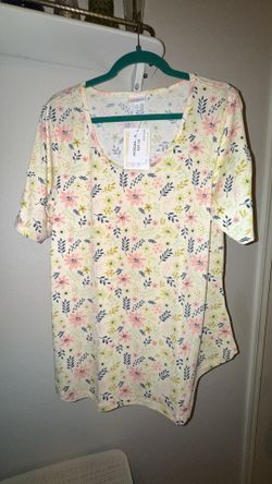 NWT LuLaRoe Morgan Floral Top - Size XL