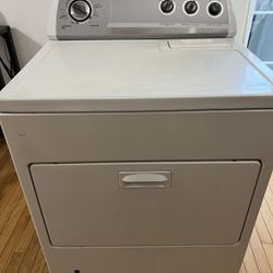 Whirlpool 7.0 cu. ft. Capacity Front Load Gas Dryer