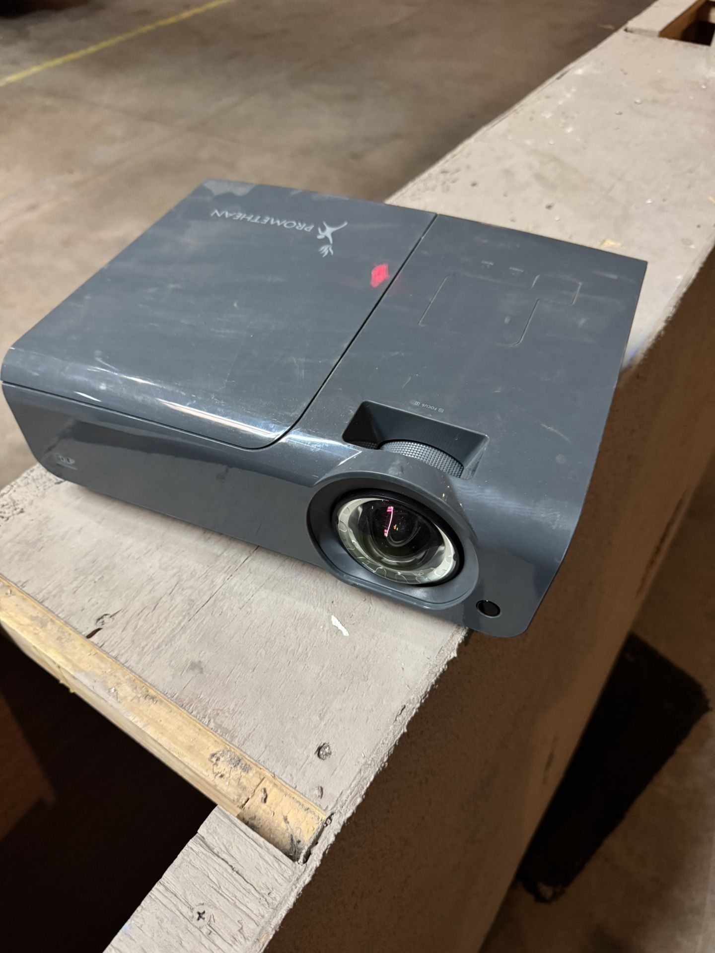 Promethiun Projector
