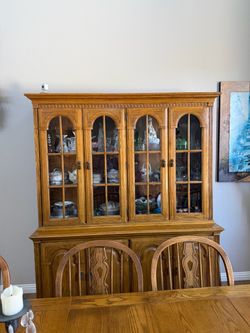 Vintage Kling Oak China Cabinet Hutch (Ethan Allen)